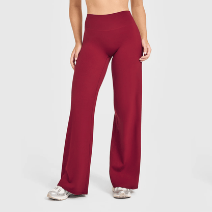 מכנסיים מחטבים ונוחים עם גזרה ישרה המעצימה את הישבן FLEXORA