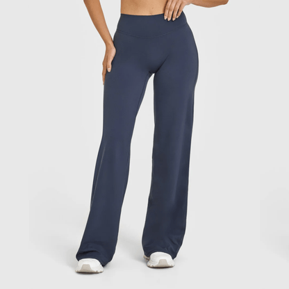 מכנסיים מחטבים ונוחים עם גזרה ישרה המעצימה את הישבן FLEXORA